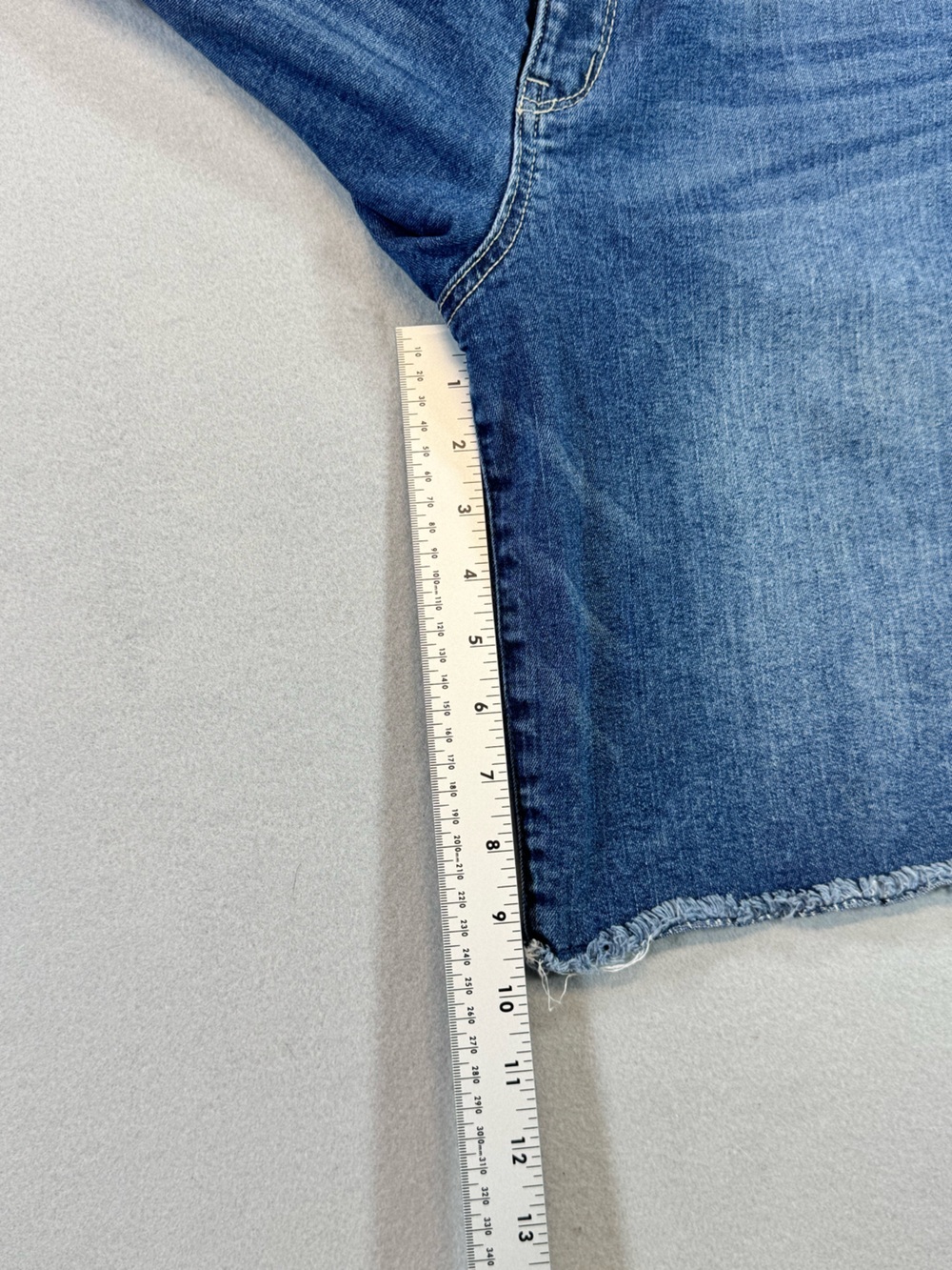 Women’s Democracy Denim Bermuda Shorts Size 12 - Picture 6 of 7